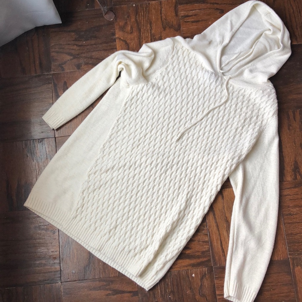 Maternity sweater